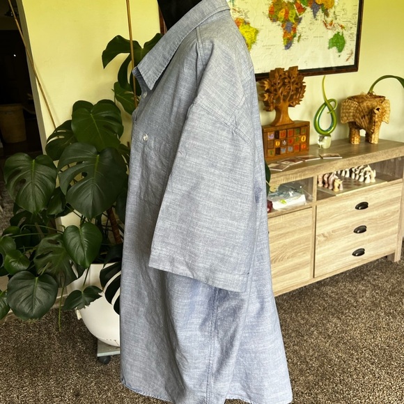 Lee Blue Casual Button Down Shirt - Picture 2 of 6